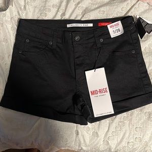 Black Mid-rise shorts
